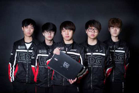 罗最终也是 罗最终也是