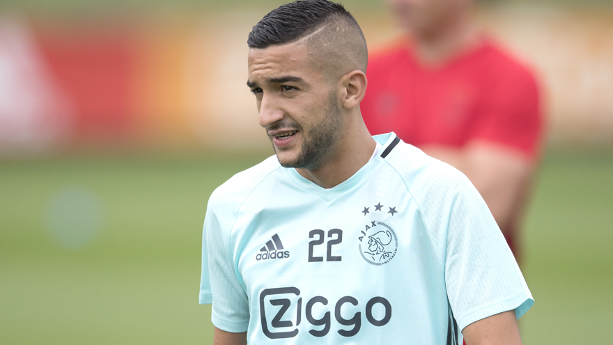 及队友之间 及队友之间